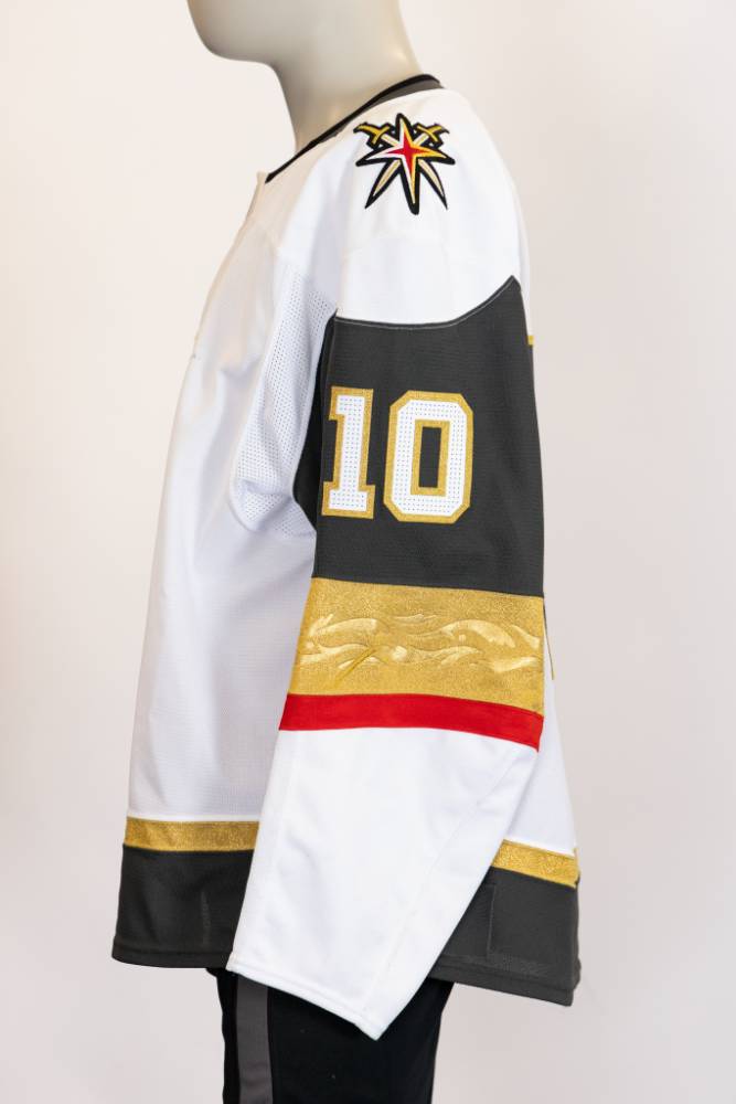 Game-Worn:#10 Nicolas Roy White Jersey 2024/25 Set 1-18058