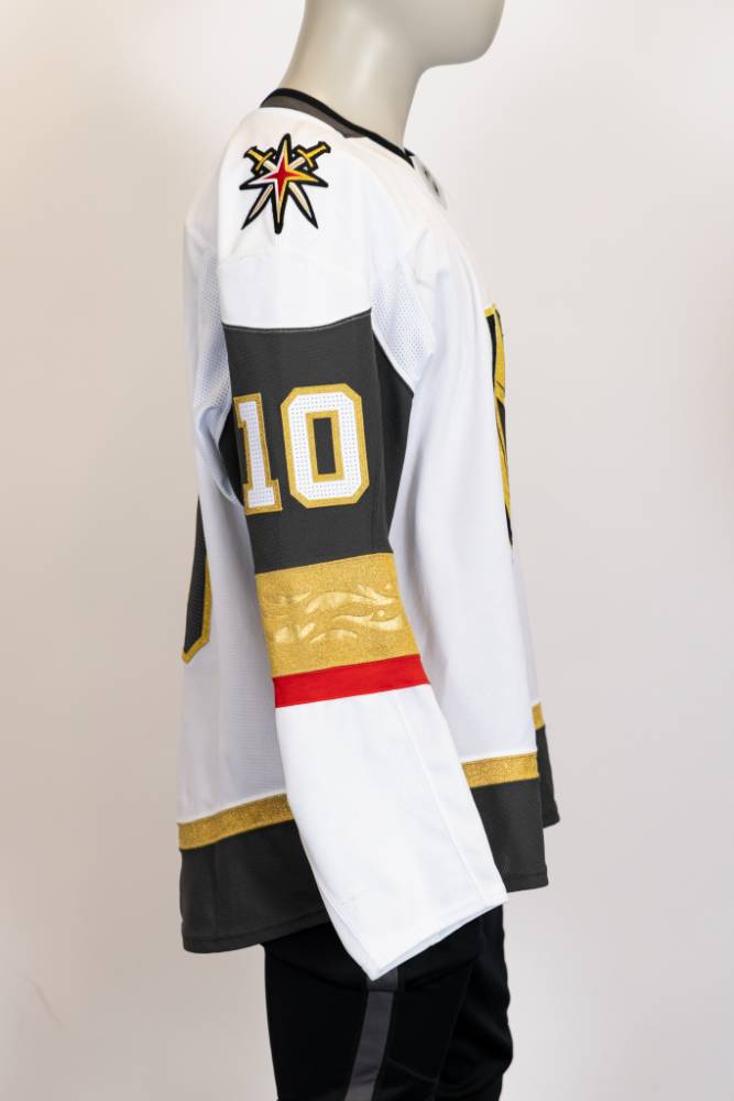 Game-Worn:#10 Nicolas Roy White Jersey 2024/25 Set 1-18058