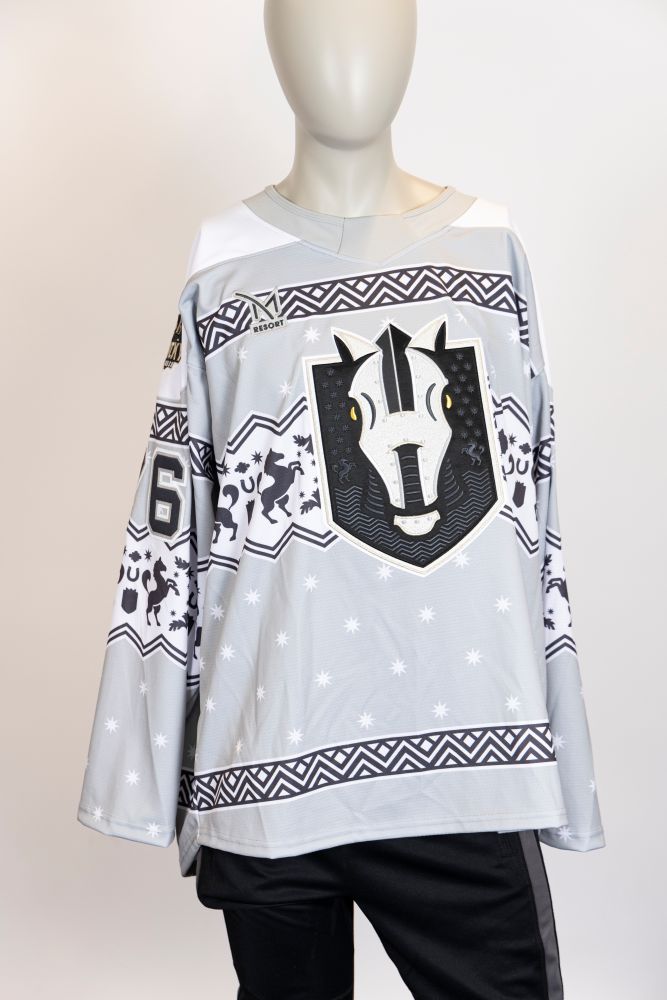 Game-Issued:#76 Peter Tischke Lucky Launch Jersey-556