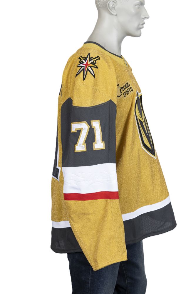 Game-Issued: #71 William Karlsson Set 4 Jersey-19484